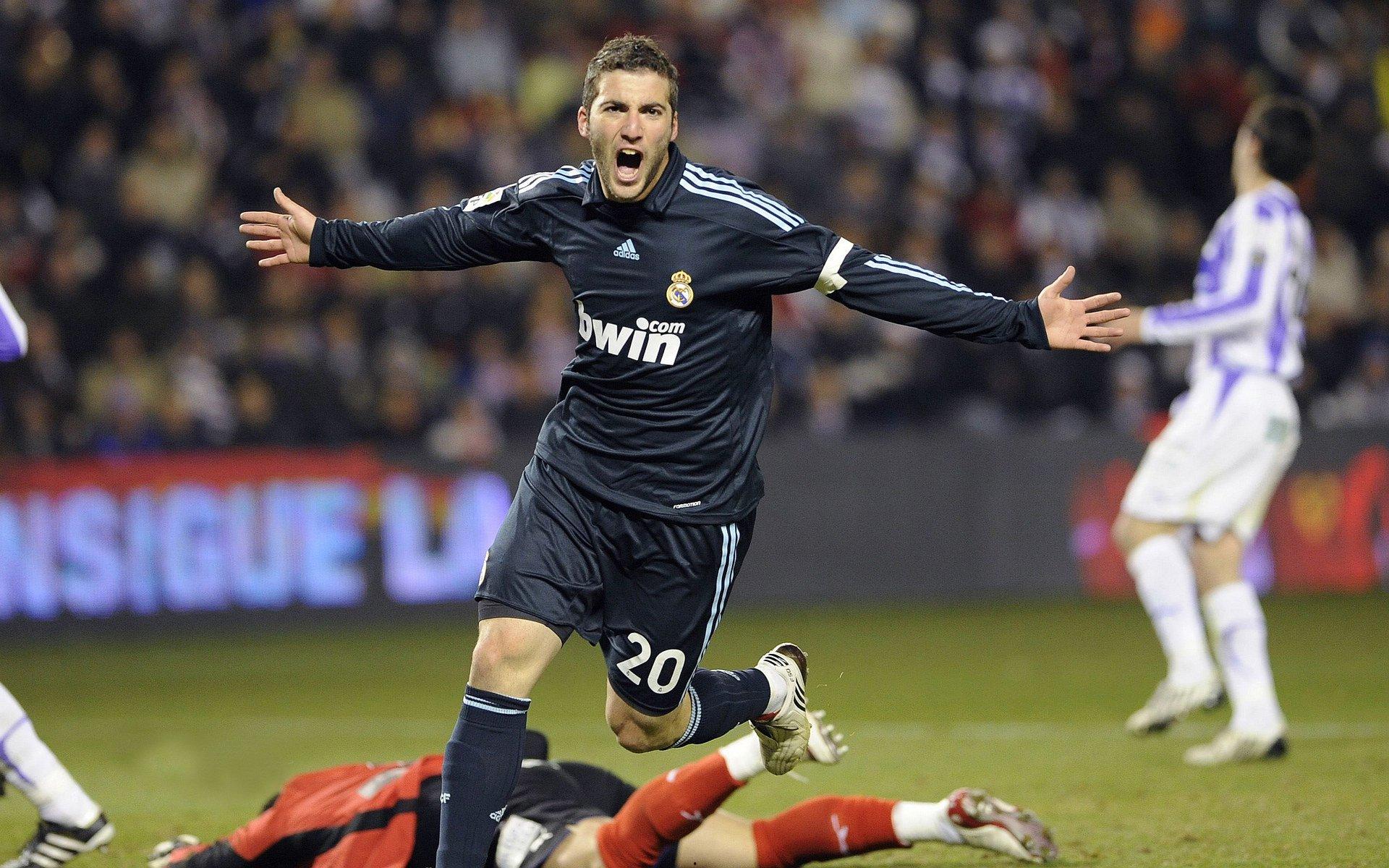 范戴克，马竞具有顽强斗志并且非常难对付，我们必须全力以赴