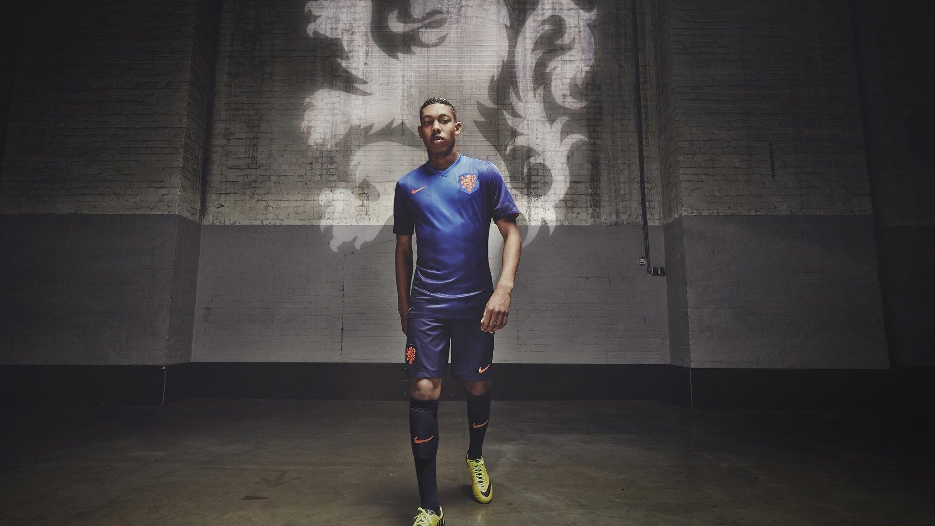 肌肤铭刻奋斗史诗，格里马尔多纹身哲学照亮勒沃库森崛起之路